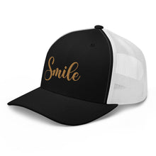 Load image into Gallery viewer, Smile - Trucker Cap

